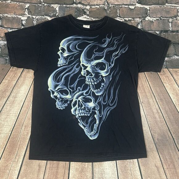 Vintage Y2K Flaming Skulls Horror Grunge Large Black Short Sleeve T-Shirt - Picture 1 of 8